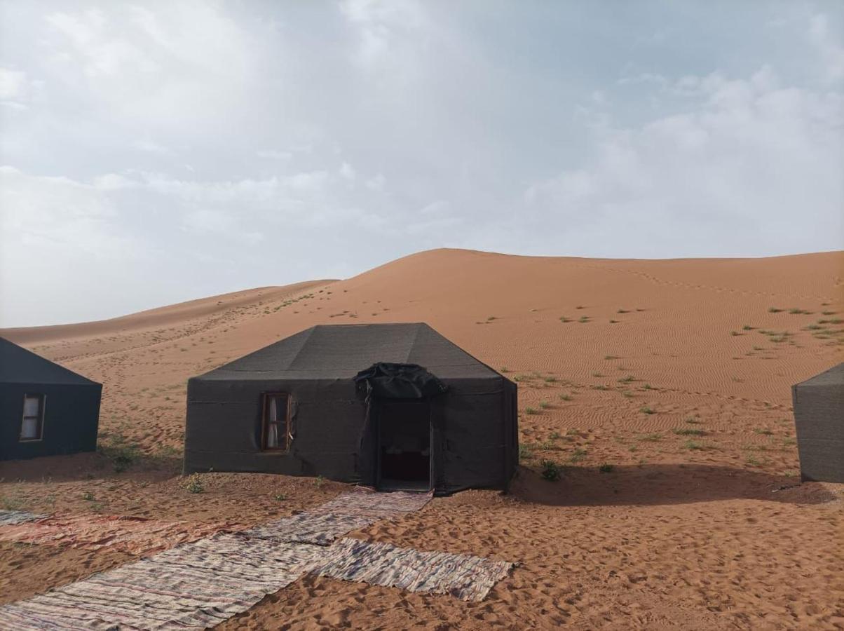 Erg Chigaga Desert Luxury Camp محاميد الغزلان المظهر الخارجي الصورة